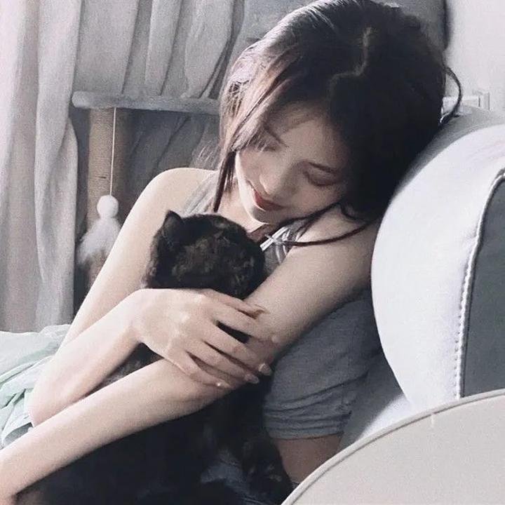 星云结晶海报