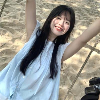 魔域女巫海报