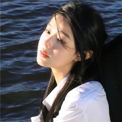孔雀王子海报